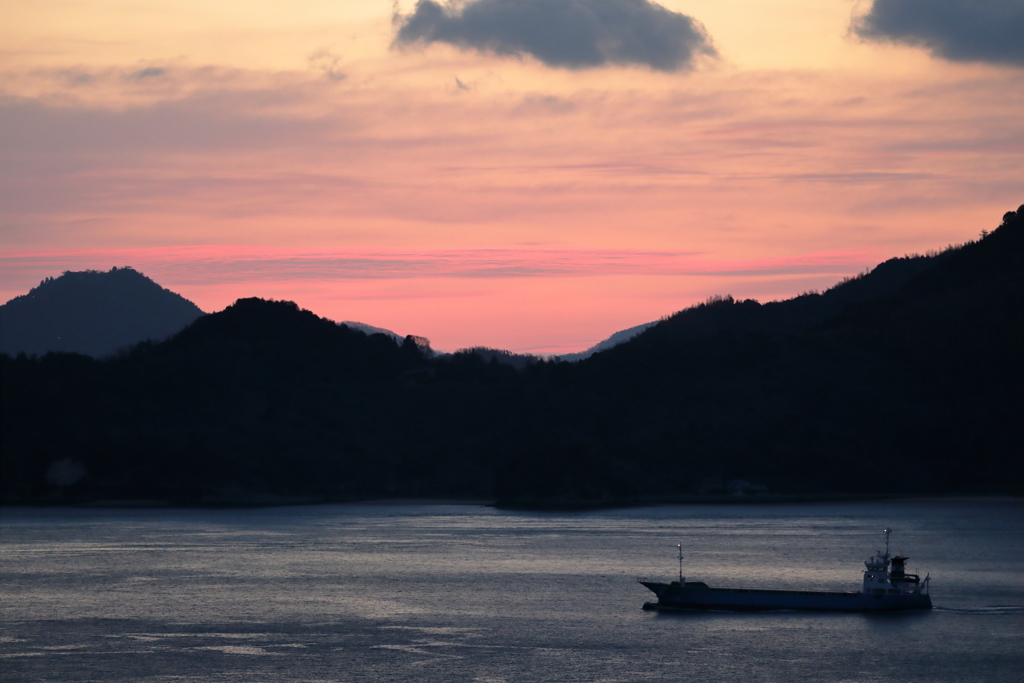 瀬戸内の夜明け(2) 190128-419