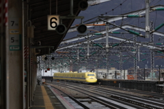 Dr.Yellow (5) 250304-091
