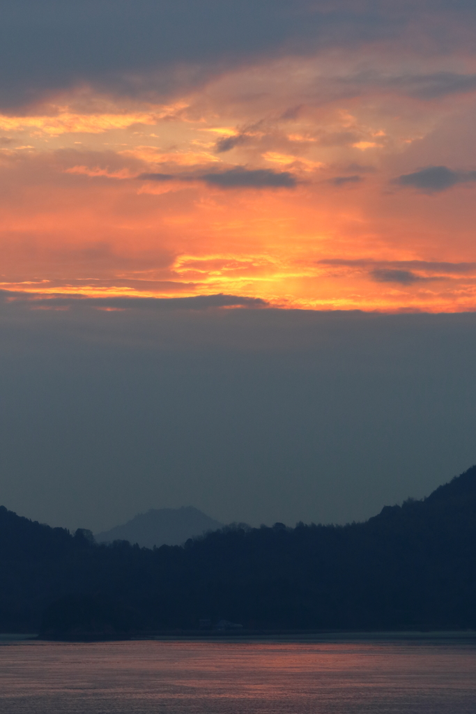 瀬戸内の朝17.02.17