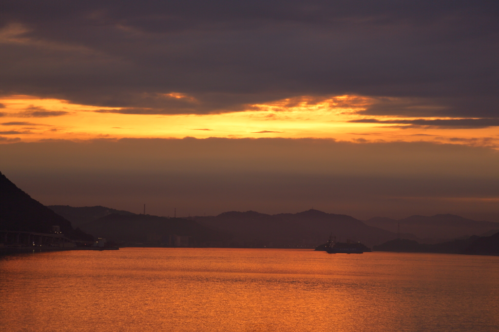 瀬戸内の夜明け(1) 170708-1