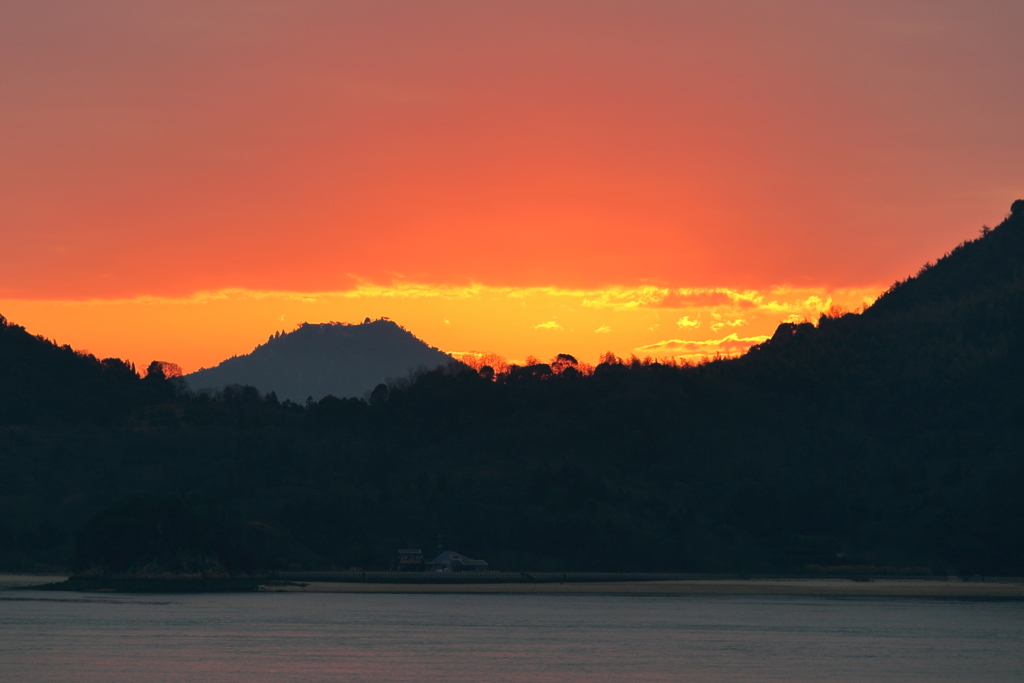 瀬戸内の朝(1) 17.02.15