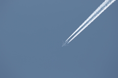 飛行機雲 180420-677