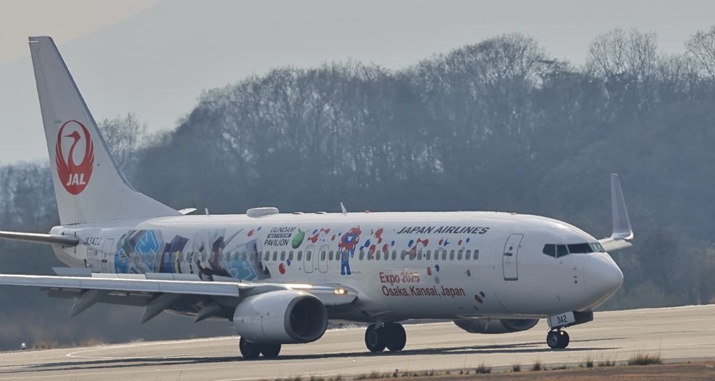 JAL ガンダム塗装機 (1) 250411-164