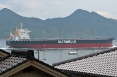 大きな輸送船　16.05.26