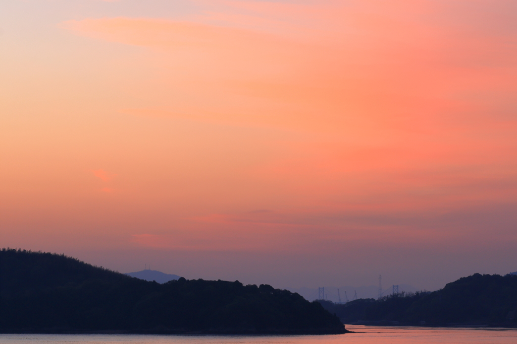 瀬戸内の朝 (2) 250501-531