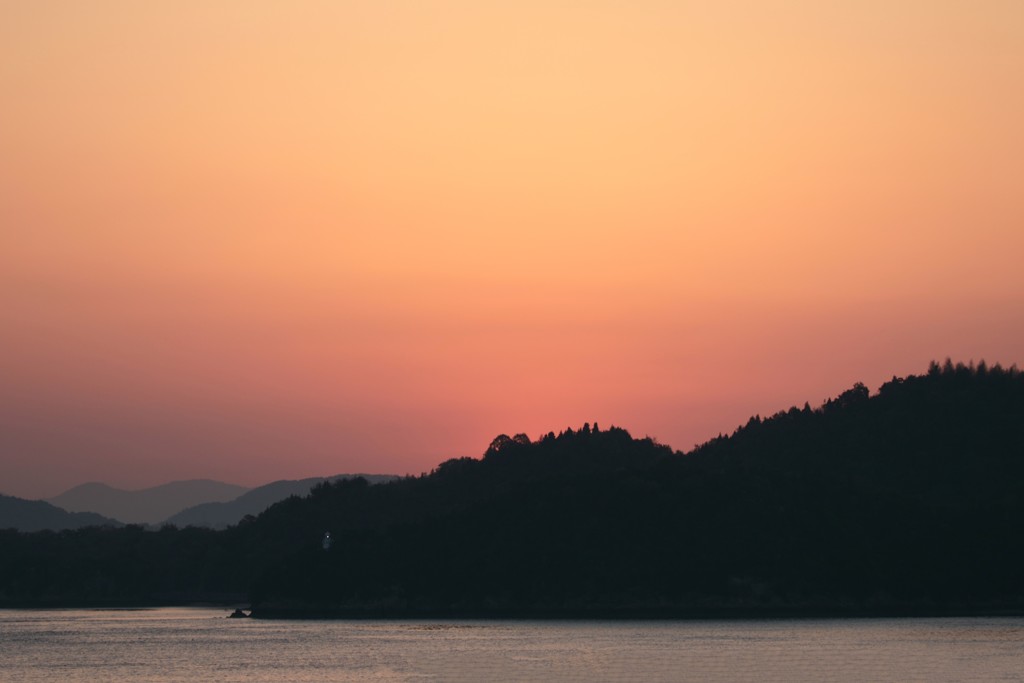 瀬戸内の夜明け 180420-669