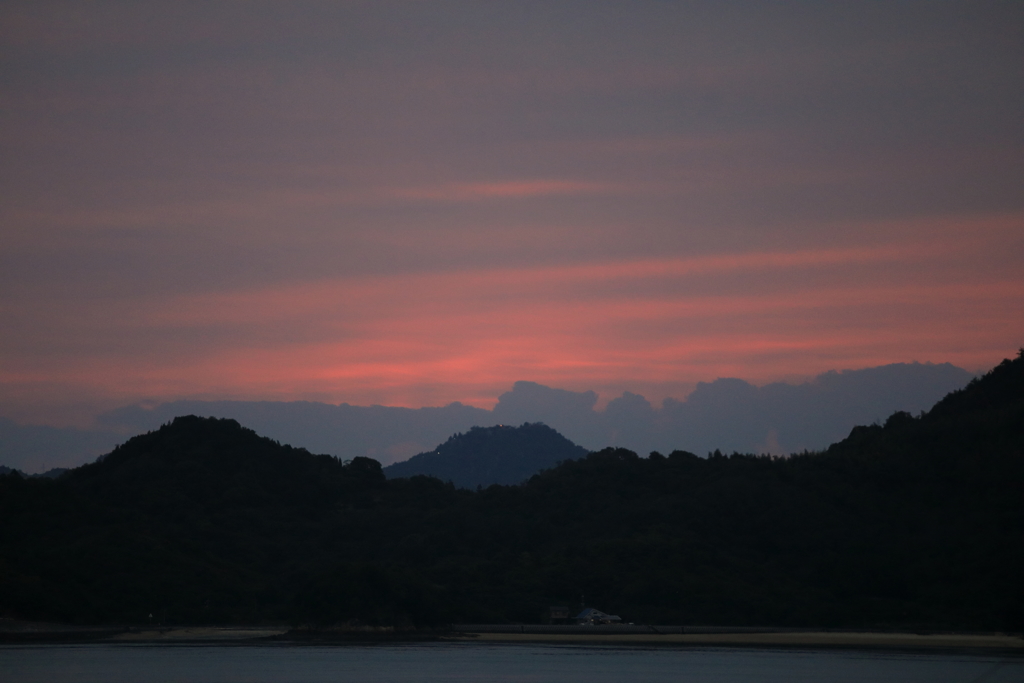 瀬戸内の夜明け 171024-