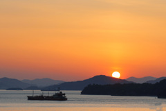 瀬戸内の朝 250505-596