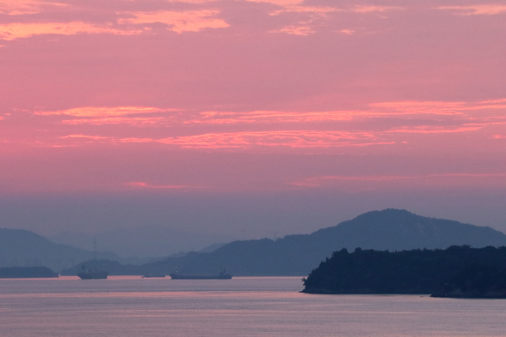 瀬戸内の夜明け(2) 180605-287