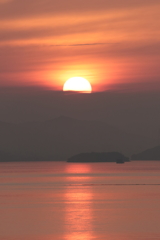 瀬戸内の日の出(2) 180711-693