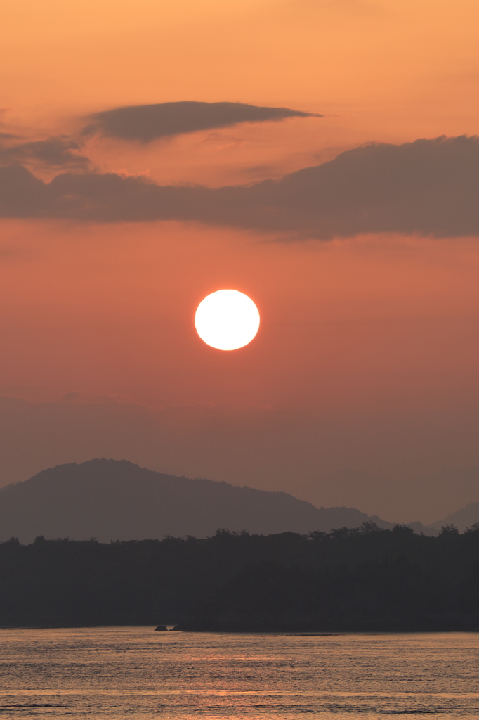 夜明け(2) 15.05.08