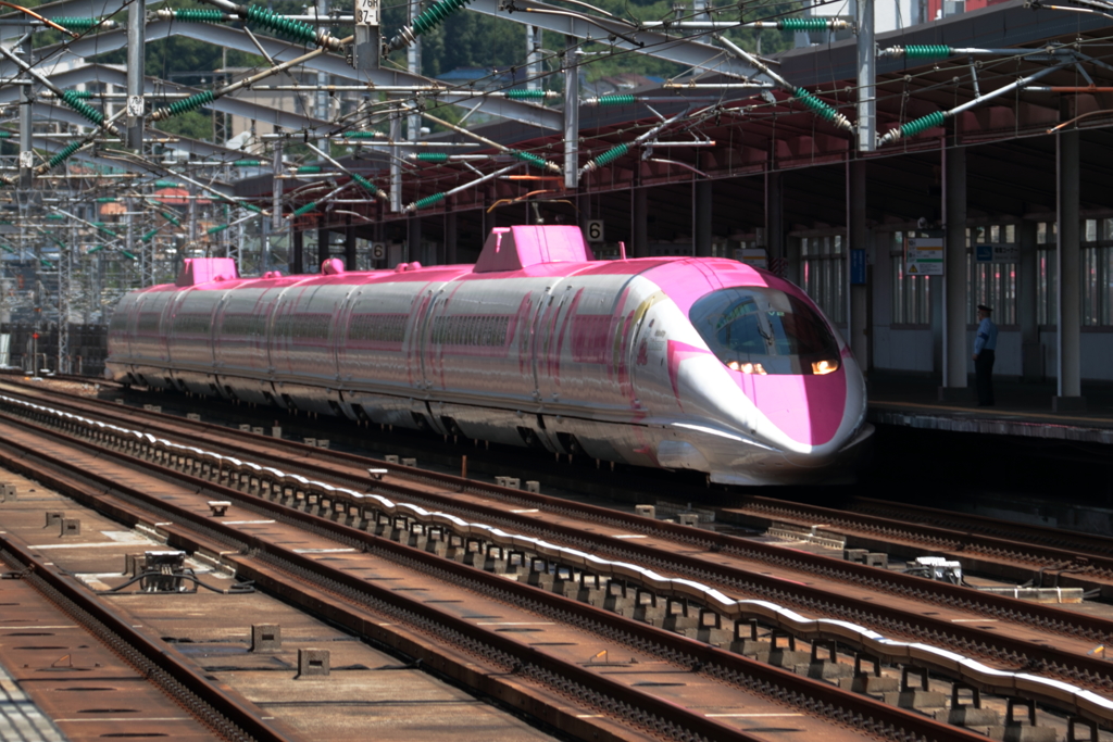 ハローキティ新幹線(2) 180704-520