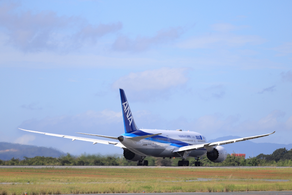 ANA take off 240919-283 