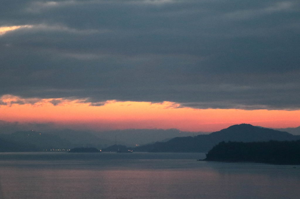 瀬戸内の朝　16.04.22