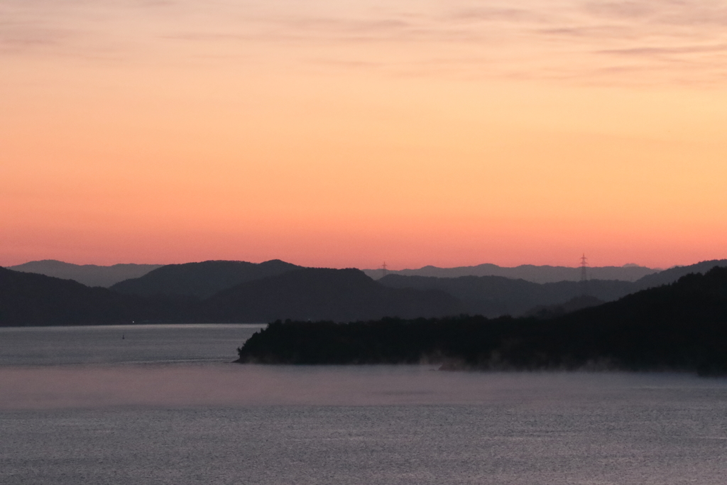 毛嵐の朝(2) 181116-588