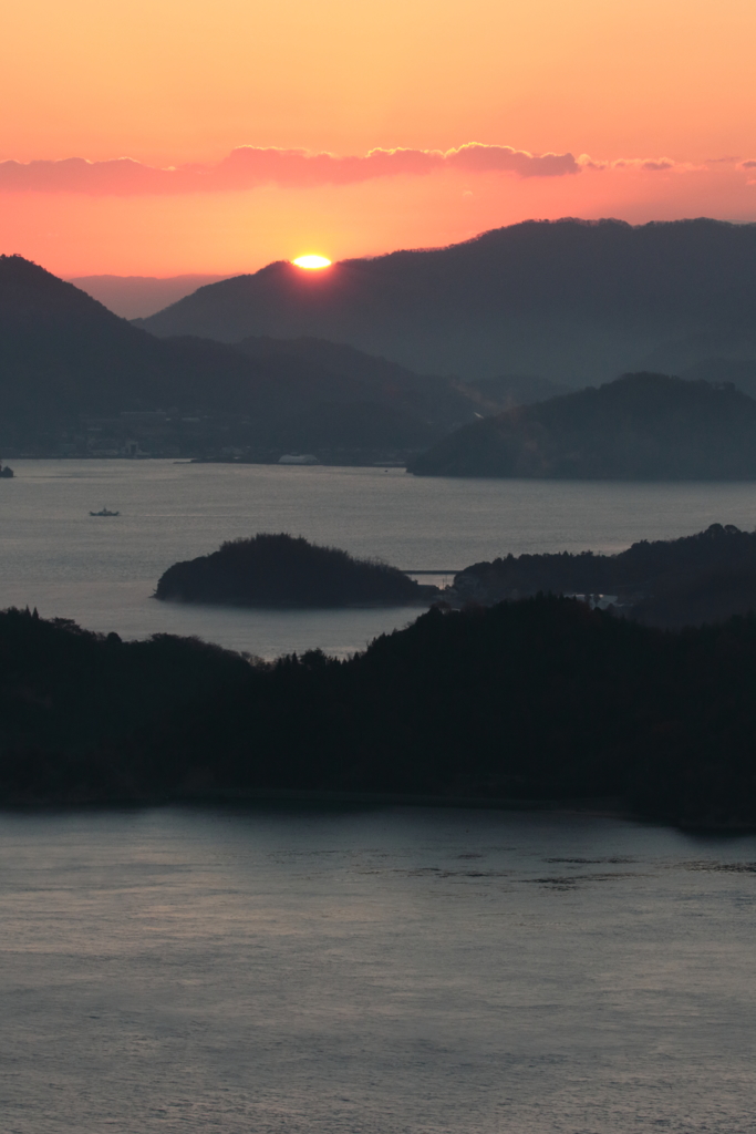 瀬戸内の夜明け(3)  181219-931