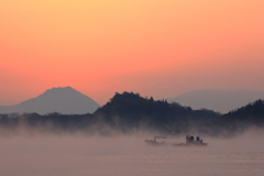 海霧の朝 (2) 230112-804