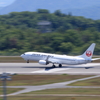 JAL 離陸 流し撮り 220518,2022