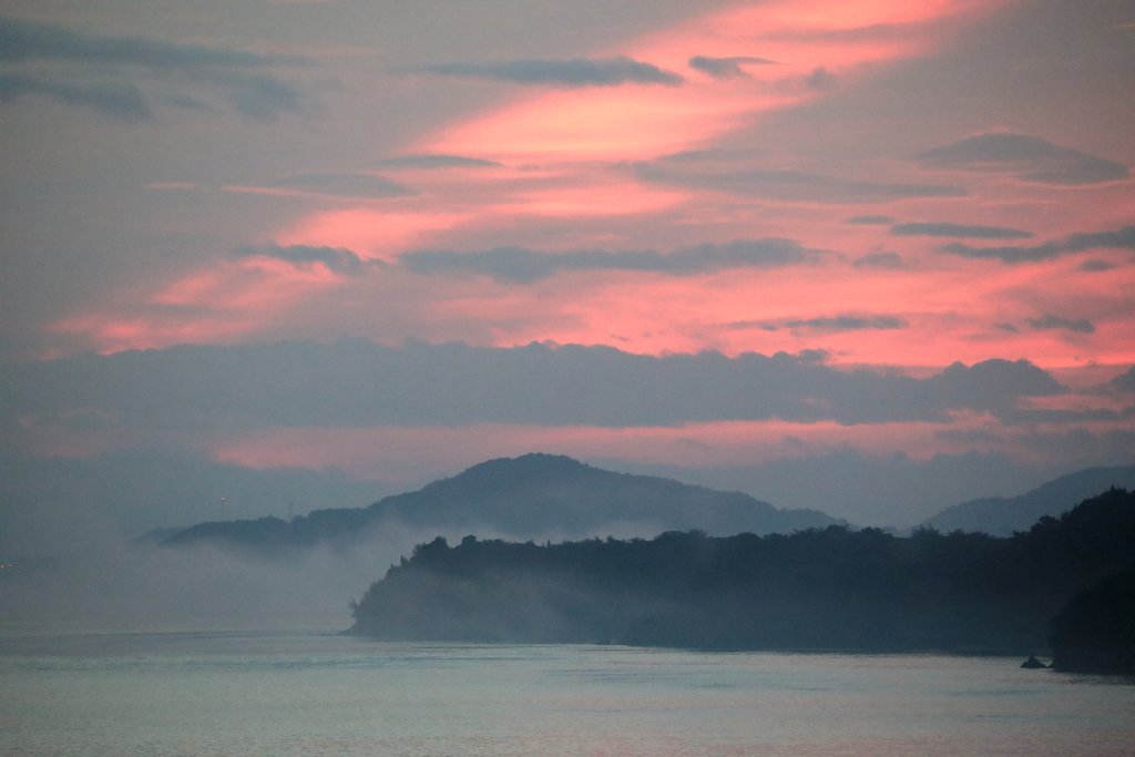 霧の朝(2) 180701-787
