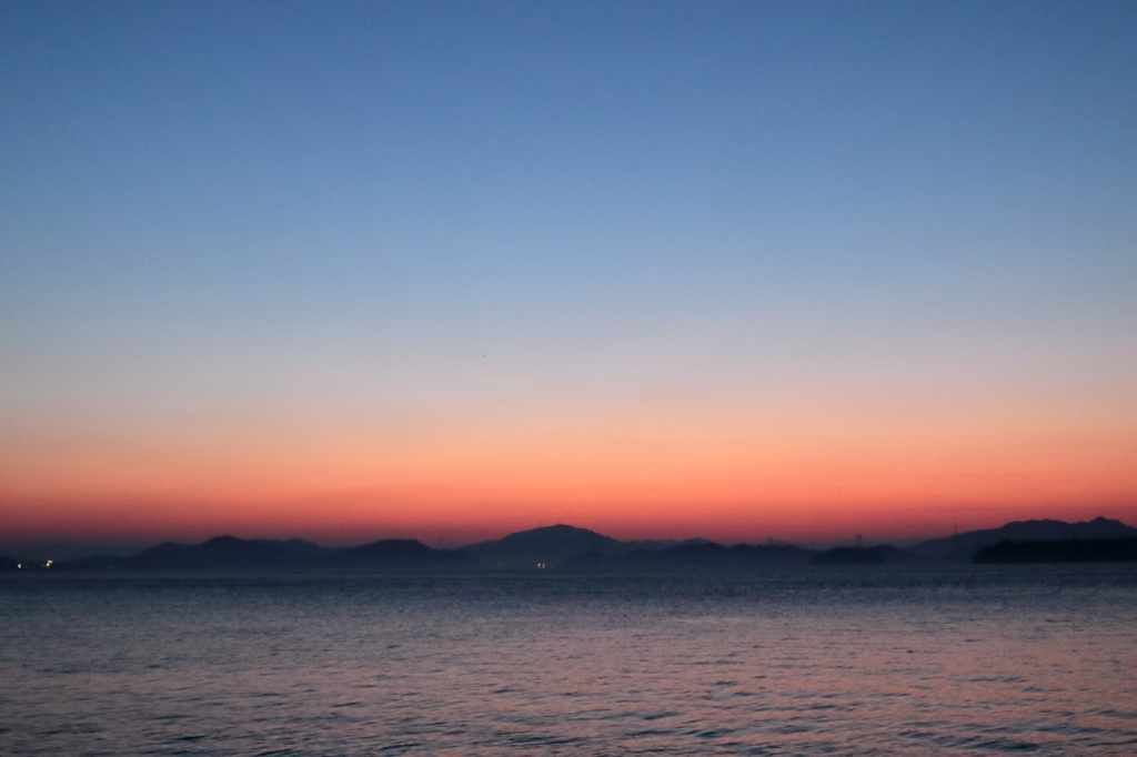 瀬戸内の朝 (1) 16.03.03