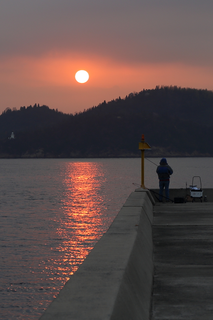 夜明けの釣り人 15.03.31