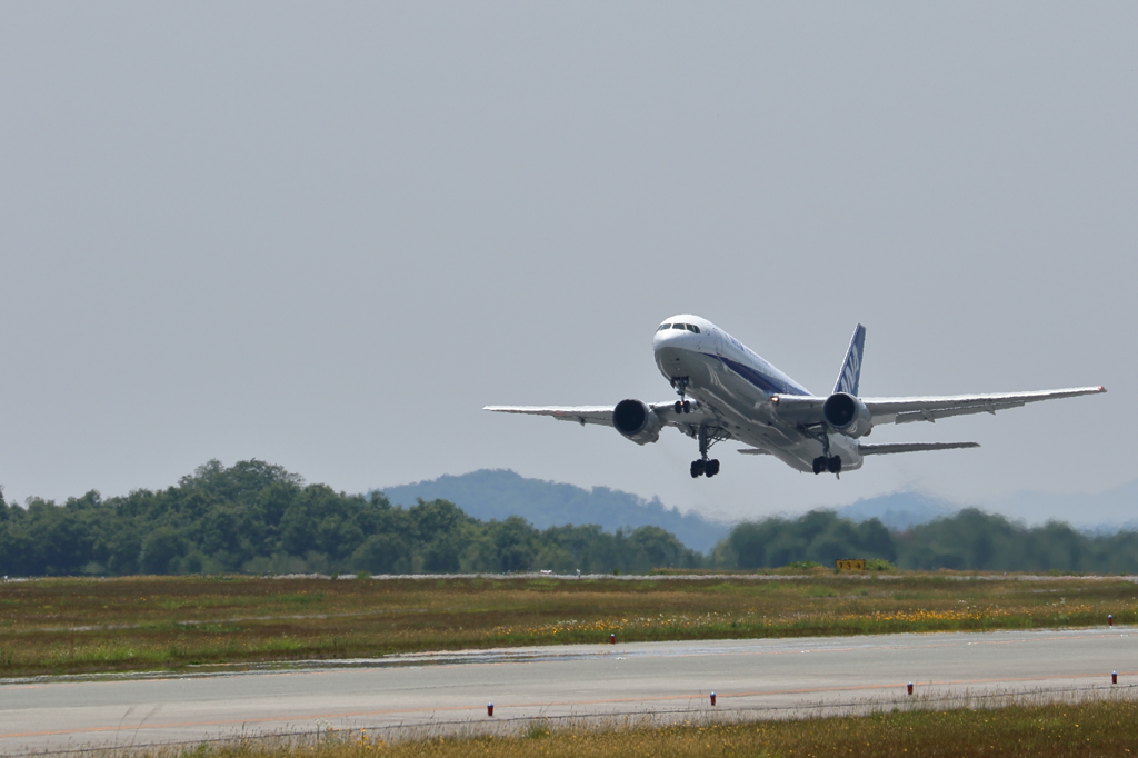 広島空港　(1) 15.06.01