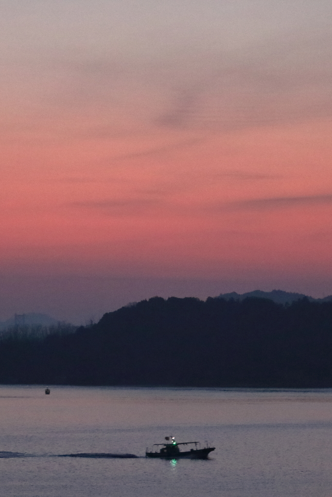 瀬戸内の朝(1) 17.03.05