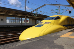 ドクターイエロー三原駅到着 240803-088