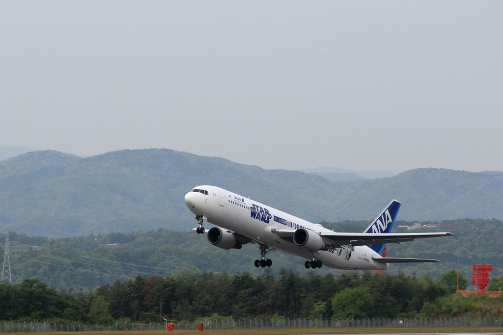 "Star Wars " Take Off 170501-