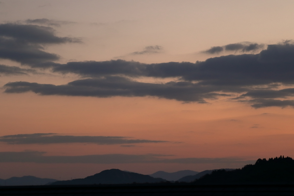 夜明け (3) 15.12.05