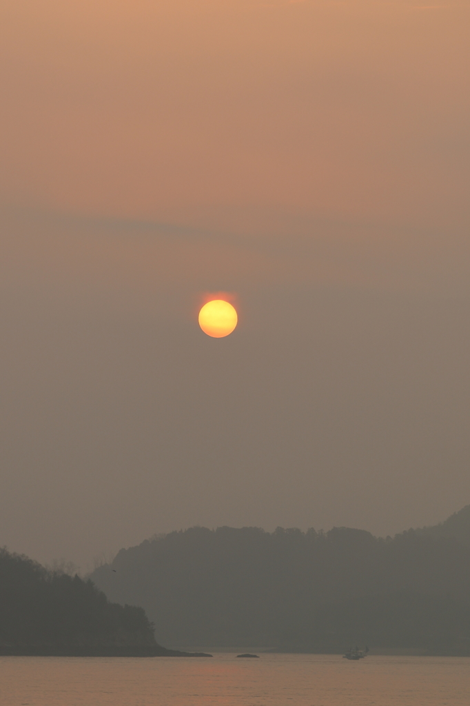 瀬戸内の夜明け (1) 16.02.28