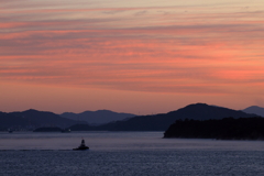 瀬戸内の朝 (2) 251104-998