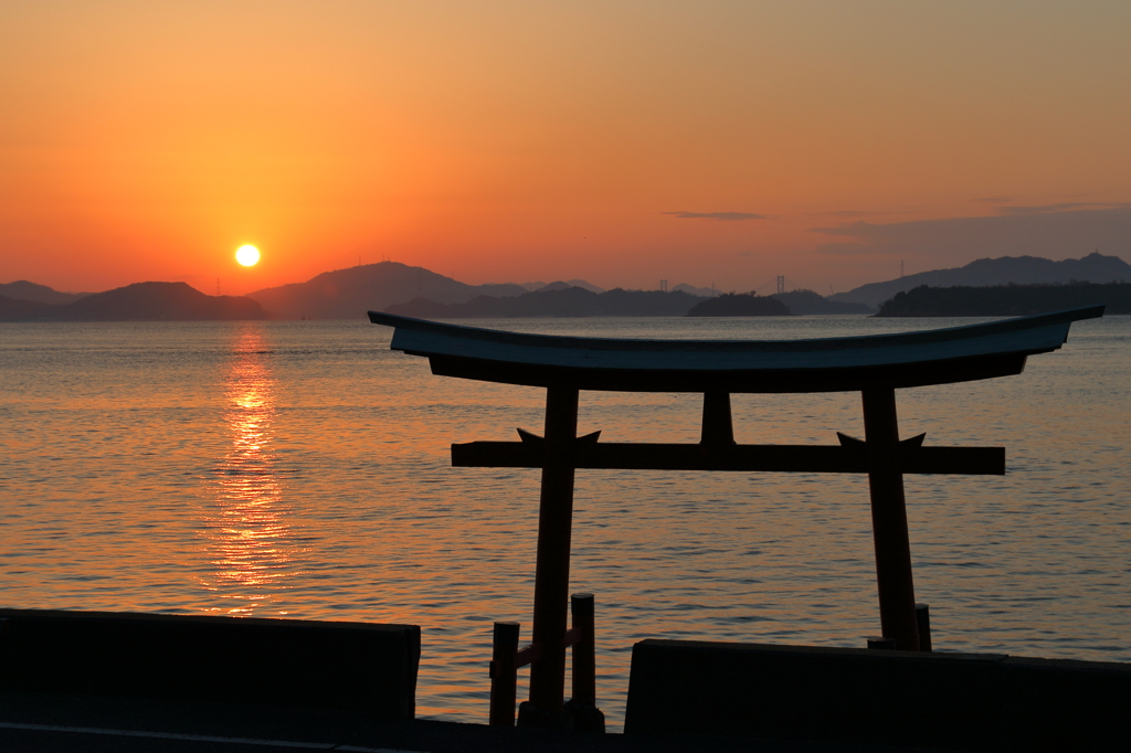 瀬戸内の夜明け（４）15.03.25