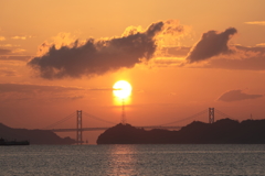 因島大橋の夜明け(4) 190129-497