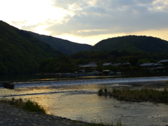 輝く水面