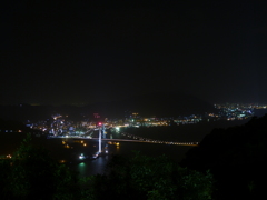 夜明け前の関門橋