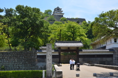 丸亀城入口