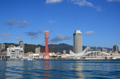 秋の神戸港風景