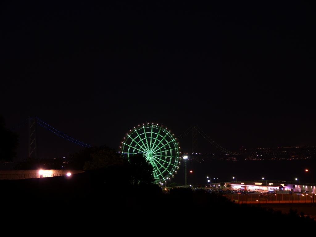 夜景　明石海峡大橋
