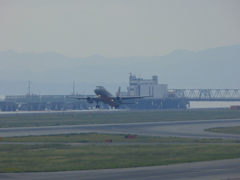 関西国際空港（KIX）テイクオフ13