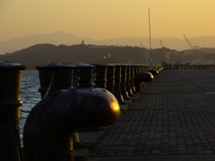 港の夕日