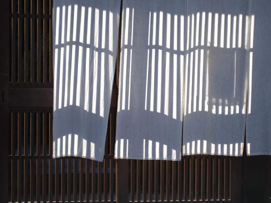 光る君ときみ（暖簾２）