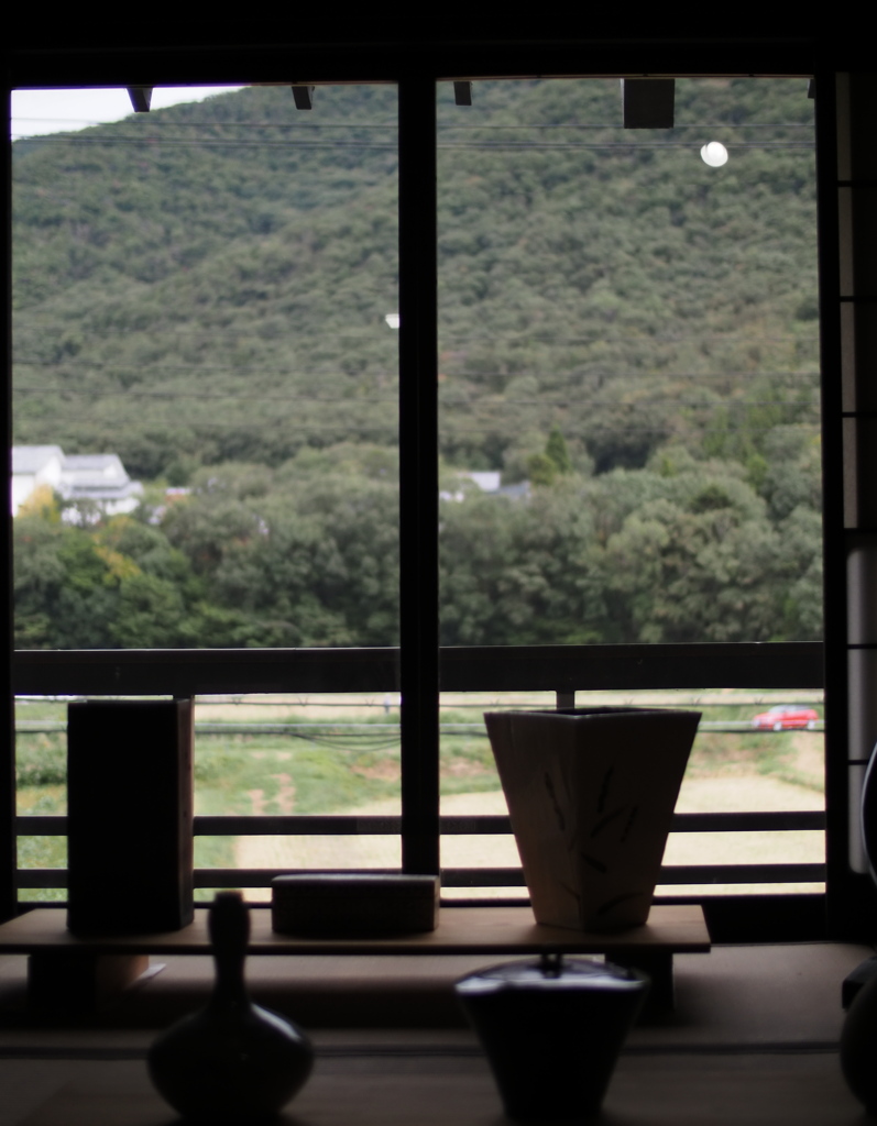 この山で良質な粘土が採れるんでしょうね。