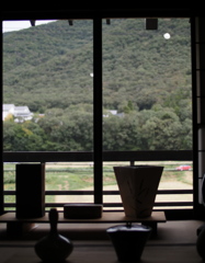 この山で良質な粘土が採れるんでしょうね。 この山で良質な粘土が採れるんでしょうね。