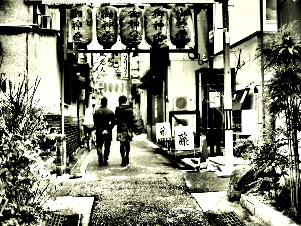 奈良町散策・・Between the left hands