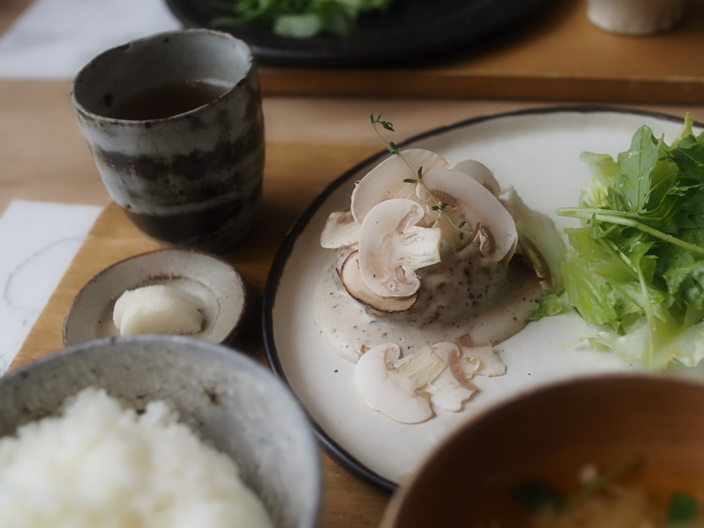 「秋のきのこハンバ～グ」！！