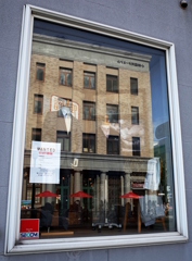 ショーウィンドウ２