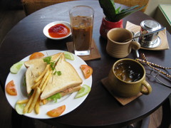 ブレックファスト・イン・ベトナム