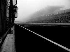 レース前の静けさ・・
