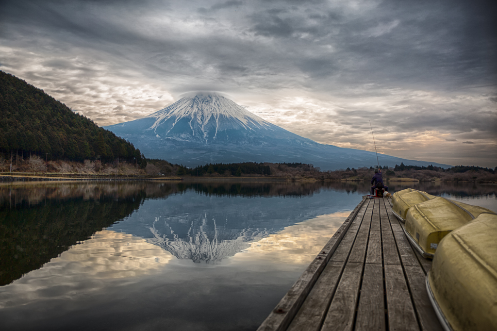 富士山×田貫湖×釣人